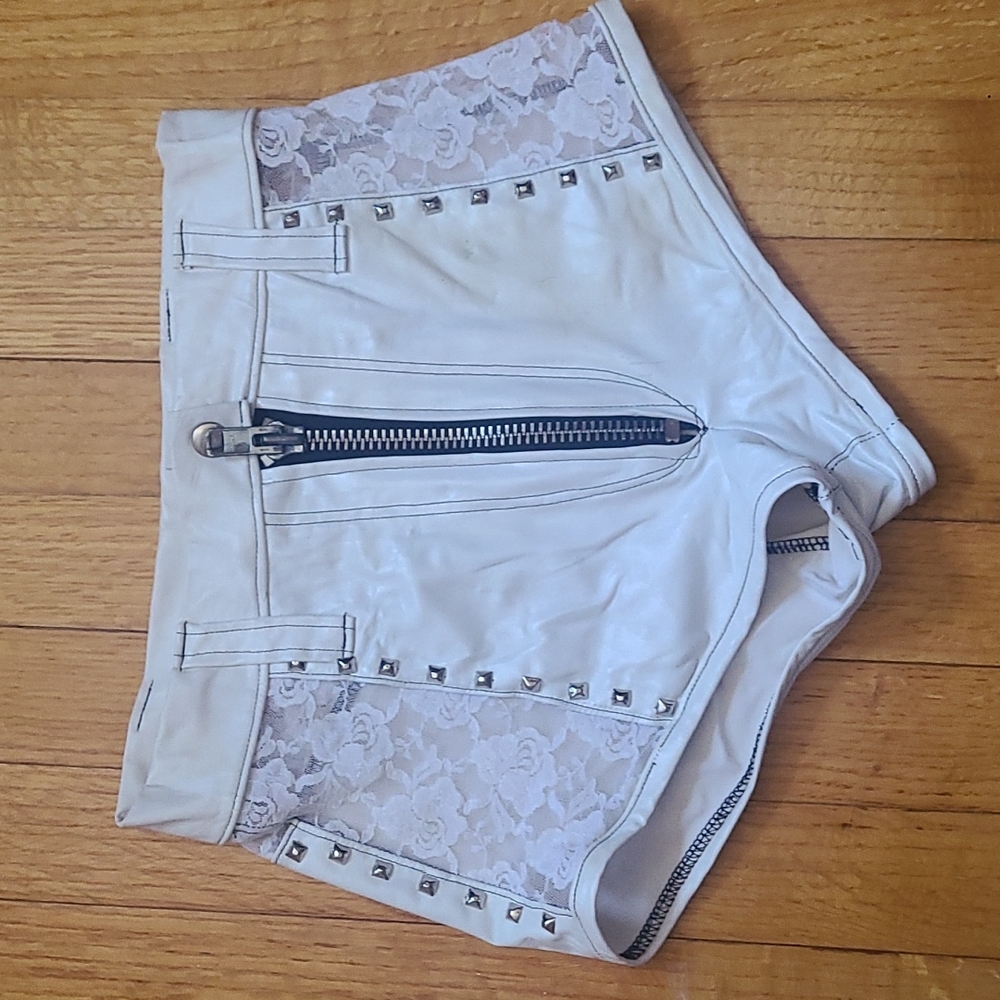 Toxic Vision High Waisted lace shorts